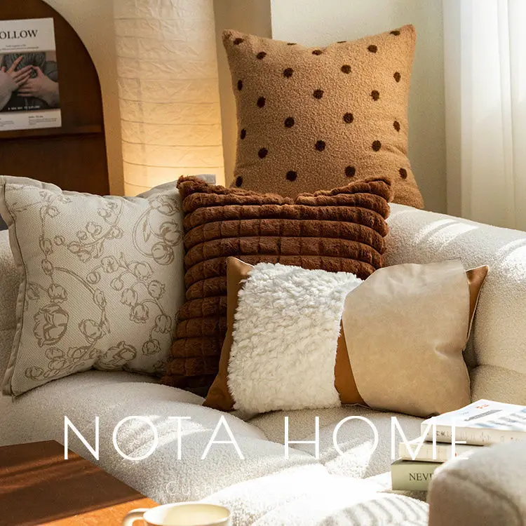 35x50/45x45French Antique StyleHigh-end Light Luxury Brown Cream Style PillowsNordicPillows SofasLiving Room Bay Window Cushions