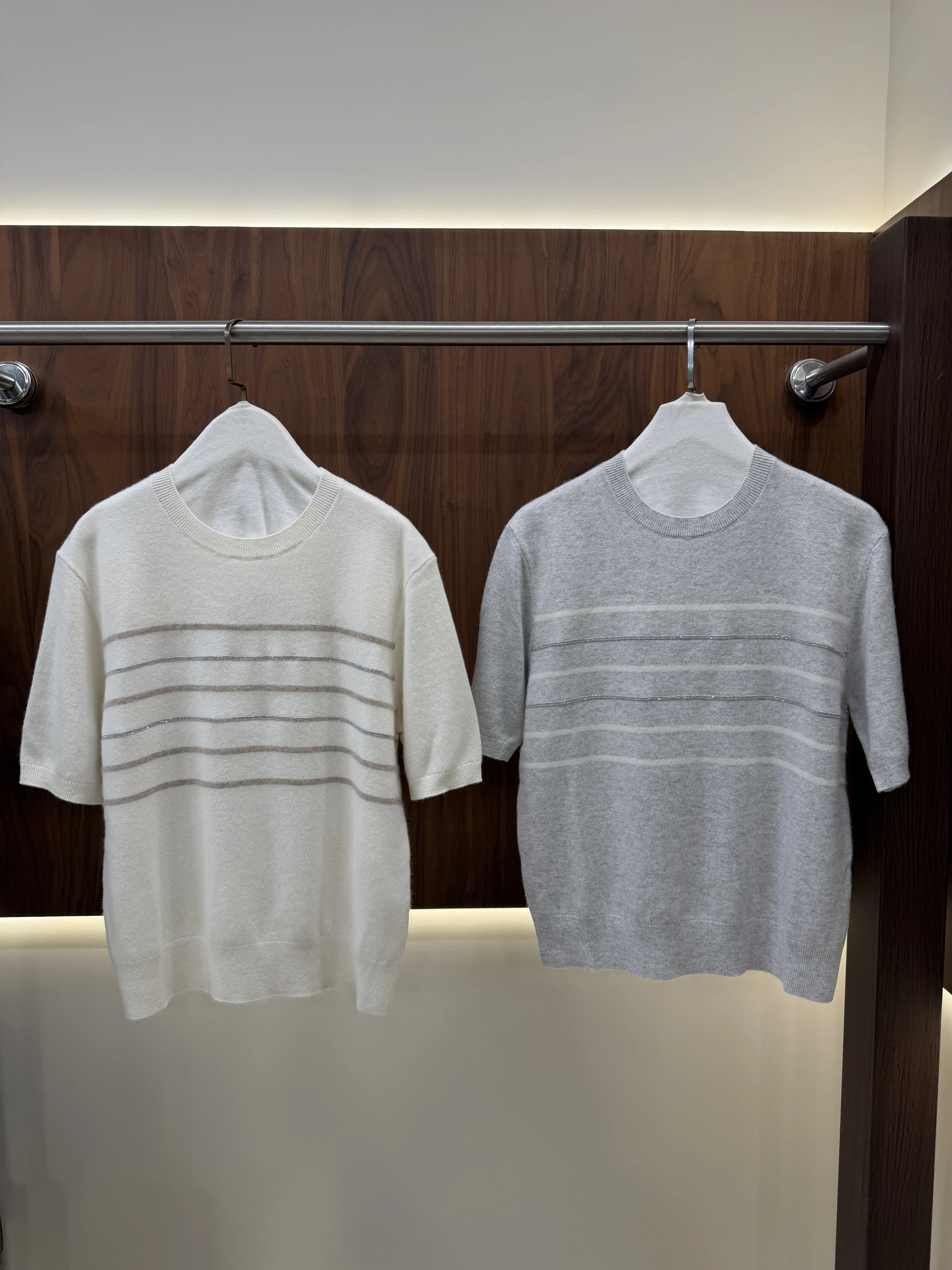 2026Women's Autumn Crew-Neck Striped Short-Sleeve Cashmere Knit Top