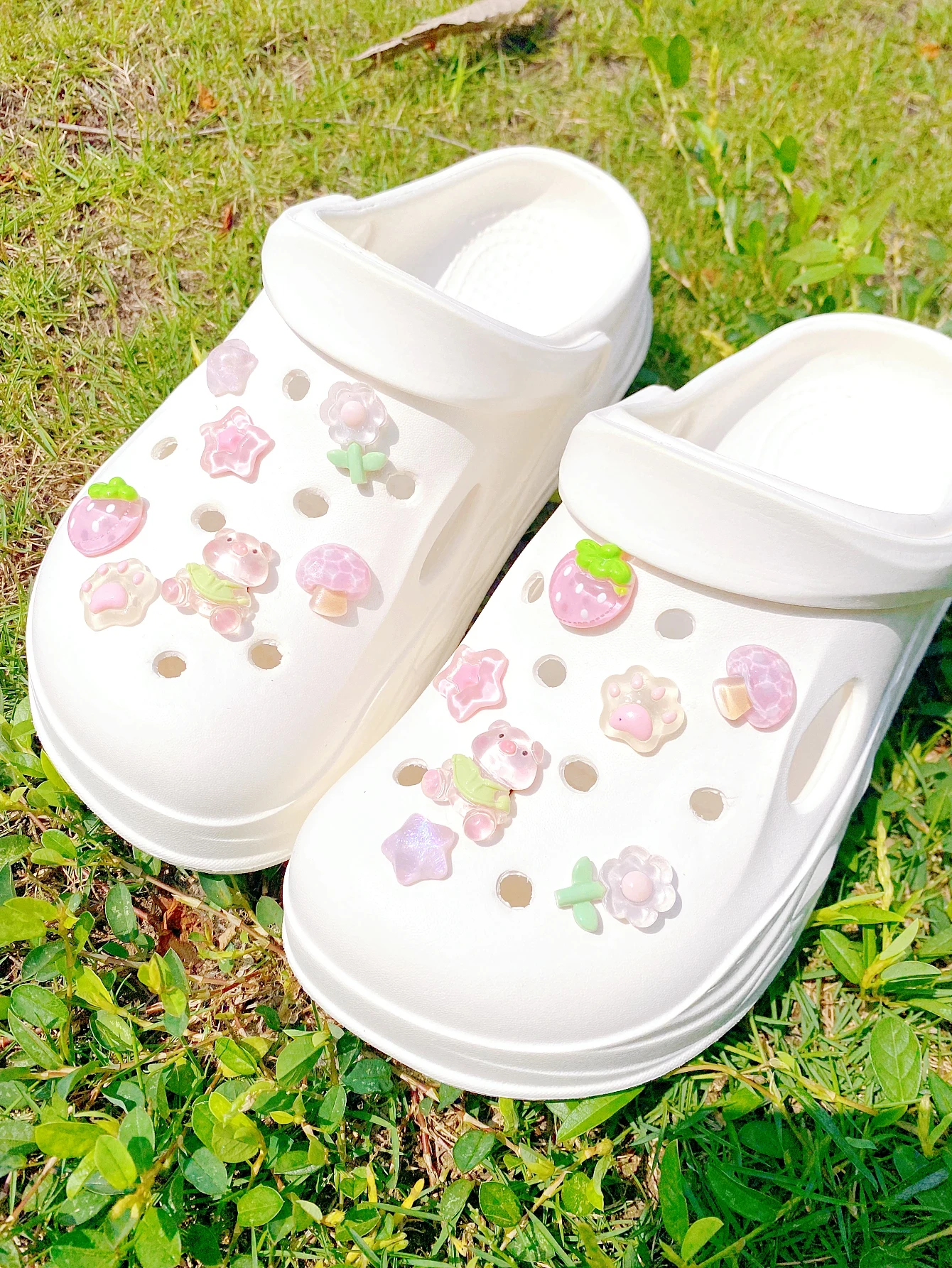 14-piece shoe decoration DIY casual shoe decoration - An interesting and versatile way to personalize your footwear