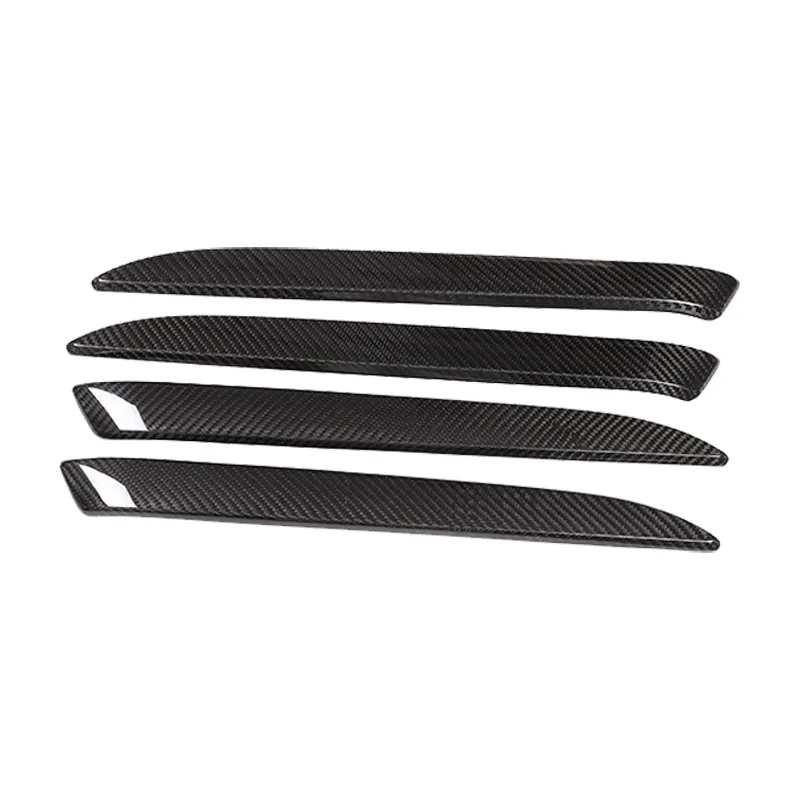 

Suitable for Land Rover Discovery 5 true carbon fiber, modified interior door panel decoration strip interior modification stick