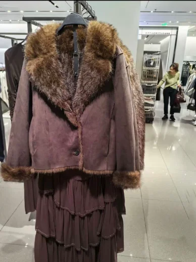 

Warm Faux Fur Effect Jaet Double Sided Wear Flip Collar Outerwear for Women Vintage Sle Long Sve Regular Fit Coat