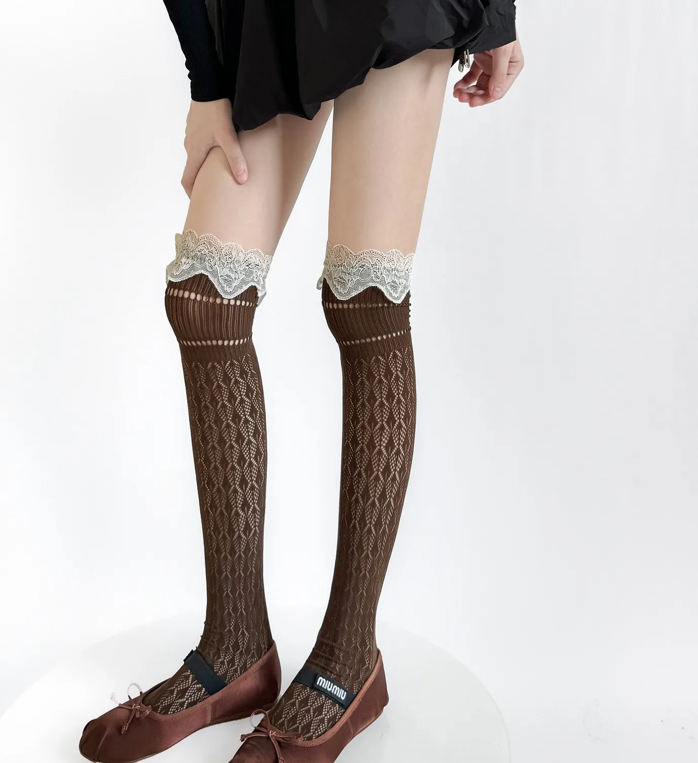 オーバーニーソックス弾性ヴィンテージレースストッキングロリータふくらはぎ靴下通気性中空菱形グリッドソックスjk制服秋用