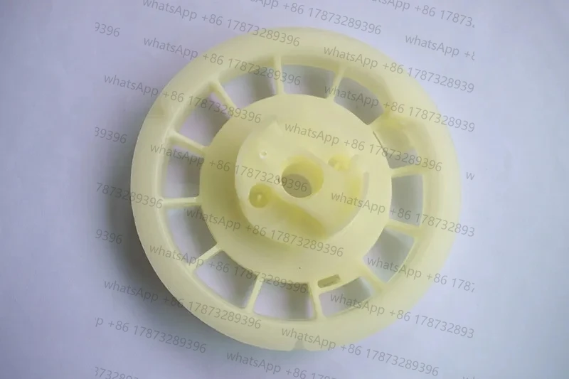 

Recoil starter pulley 498144 281504 fits Briggs & Stratton 5HP 5.0HP horizontal 6.0HP engine