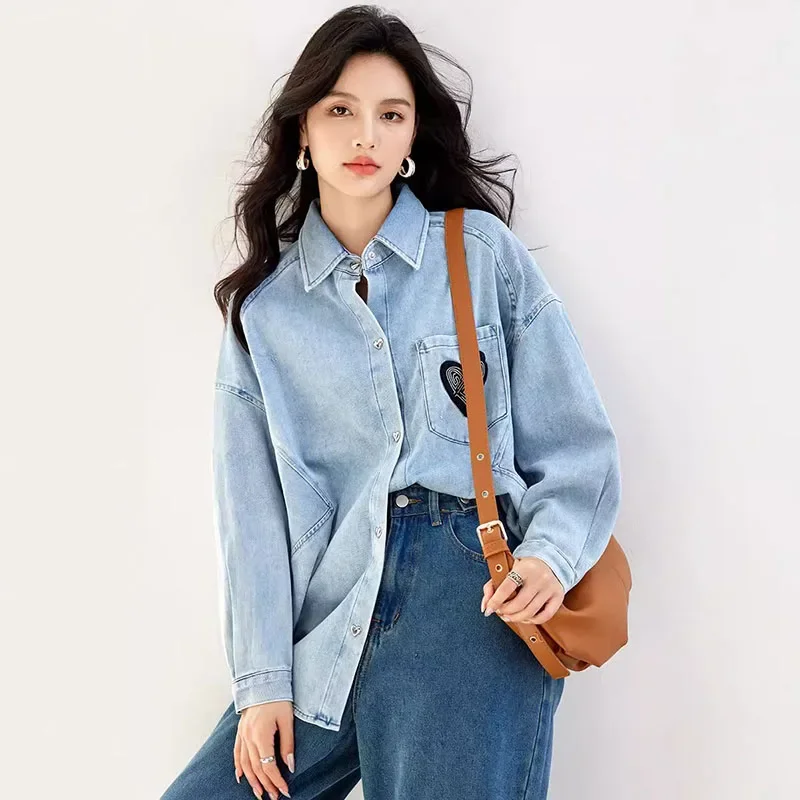 แจ็กเก็ตยีนส์แขนยาวสำหรับสุภาพสตรีปักลายด้วยความรักเสื้อผู้หญิงใหม่สำหรับฤดูใบไม้ร่วง2024