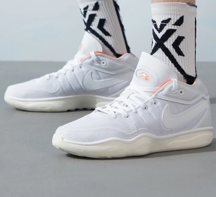 

Женские износостойкие низкие туфли Nike Court Vision1 Alta на тонкой подошве для улицы