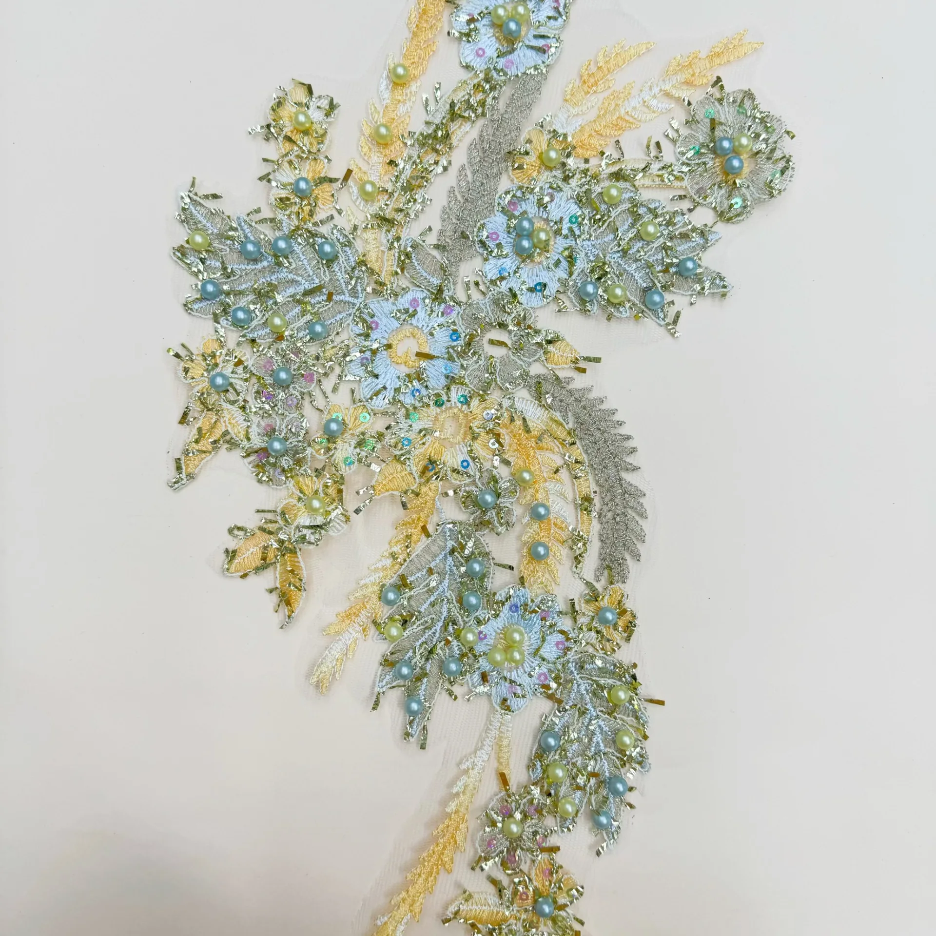 

Spot high-end handmade heavy industry nail drill pearl lace to flower breast stickers DIY accessories for wedding dresses