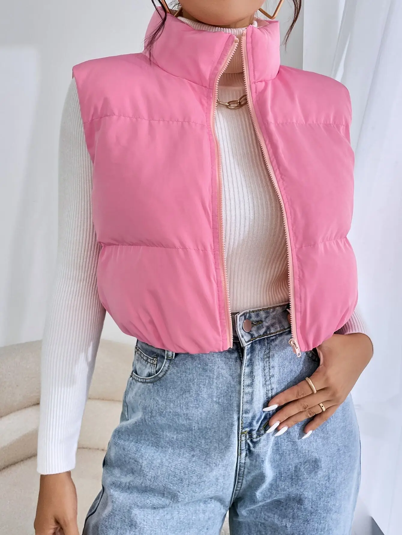 

Pink Zip-Up Puffer Vest for Women, Lightweight Warm Sleeveless Jacket with High Collar, Casual Streetwear Style