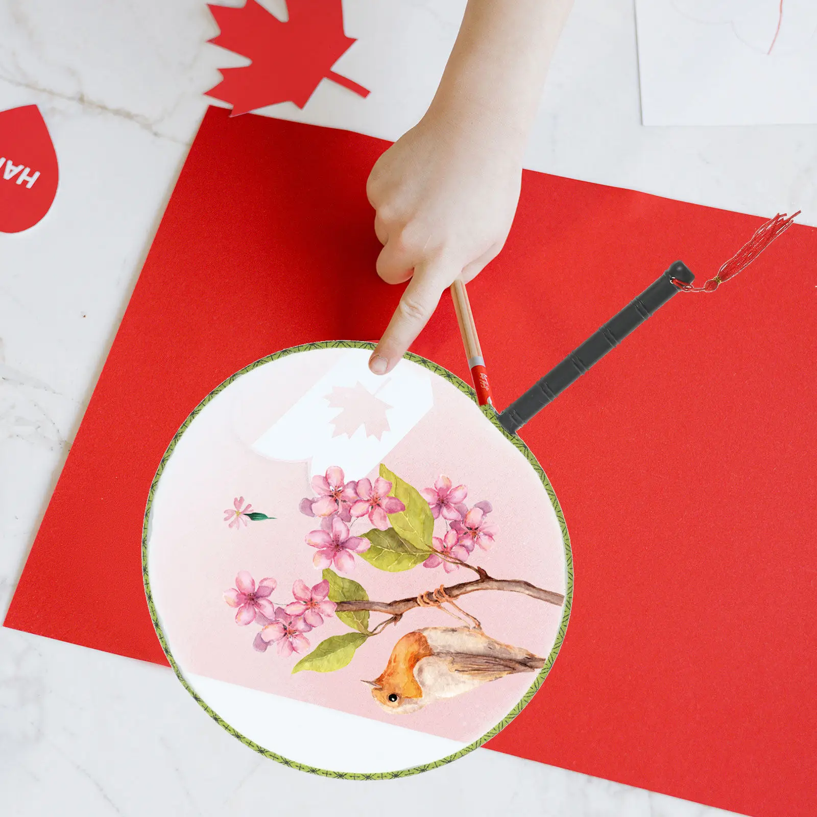 

4Pcs Blank Children's Art Painting Fan Made of Spun Silk DIY Craft Kit for Kids Color Shape Recognition Creative Gift Idea