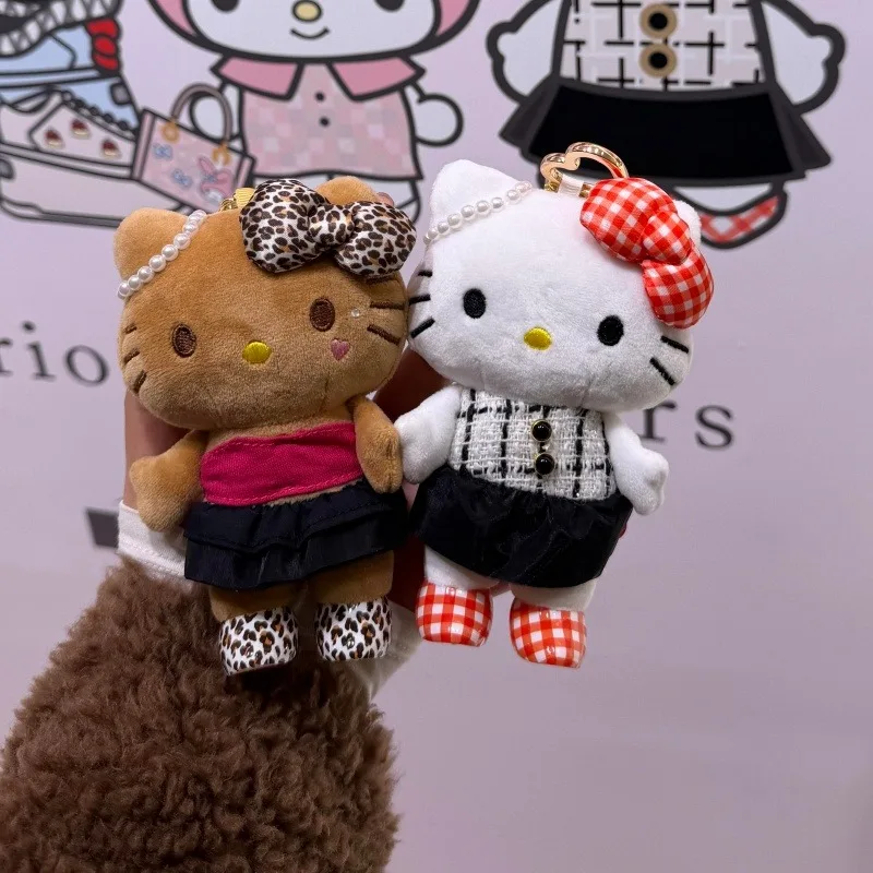 chaveiro-de-pelucia-hello-kitty-sanrio-com-estampa-xadrez-e-de-leopardo-decoracao-criativa-de-desenho-animado-kawaii-pingente-de-gato-kitty
