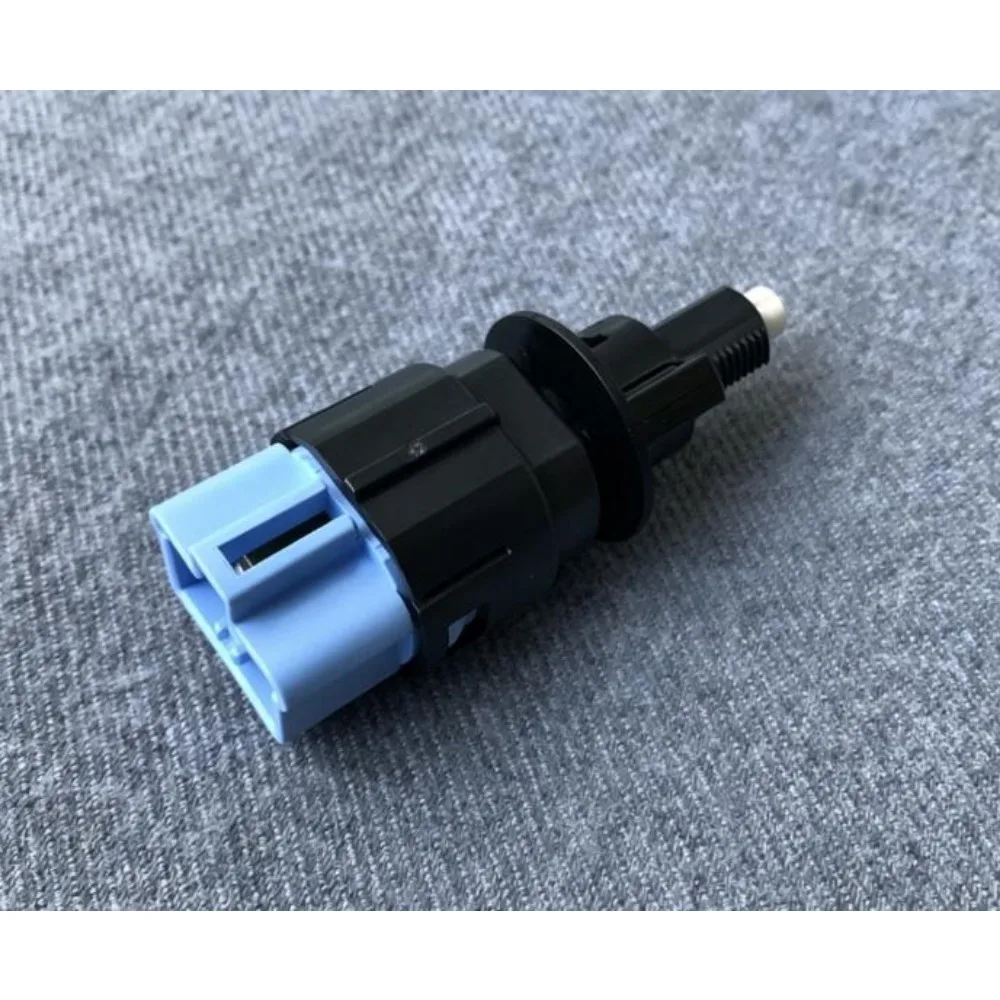 

For Honda 2006 2007 2008 2009 2010 2011 Civic FA1 Brake Switch 4-Pin Cruise Control Switch