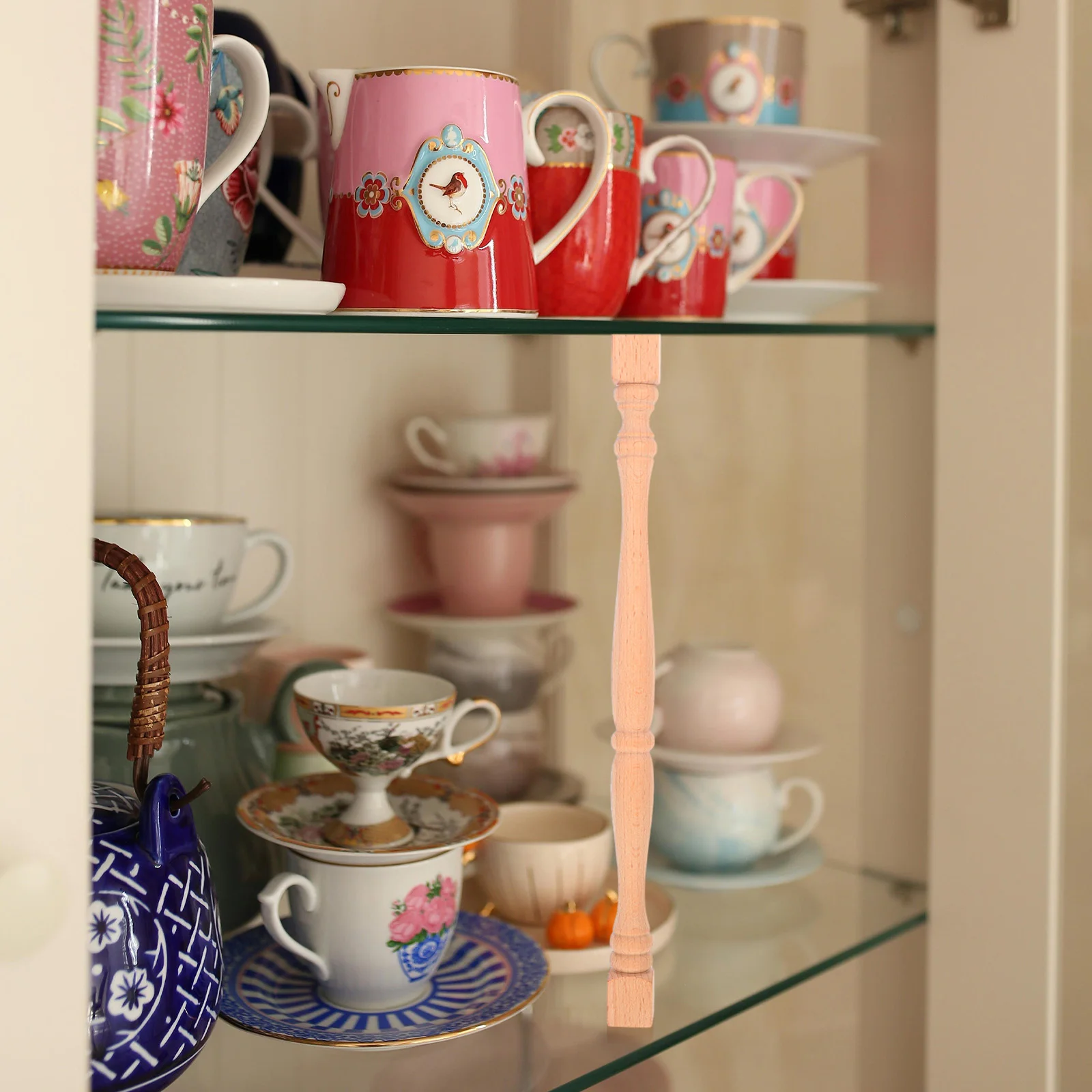 Незаконченный деревянный шпиндель