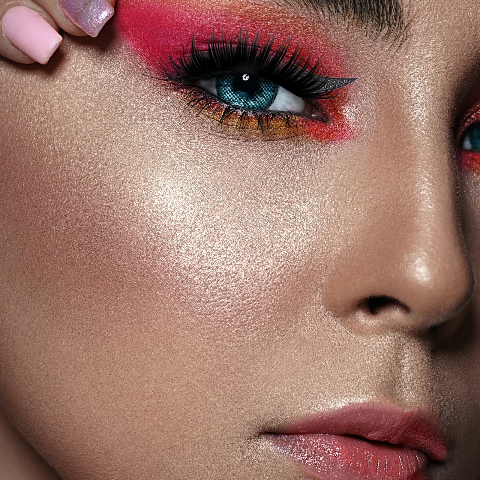 4 ペアのアイライナー デカール ブラック グリッター 高密度まつげストリップ マスカレード ボール コスプレ フェスティバル用 長持ちする自己粘着性