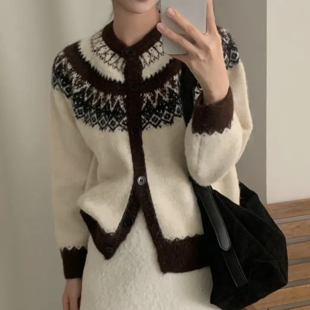 

Шикарный женский вязаный свитер, пальто, свободный остров, верблюжья волоса, круглый трикотаж для похудения, осень-зима, модная верхняя одежда