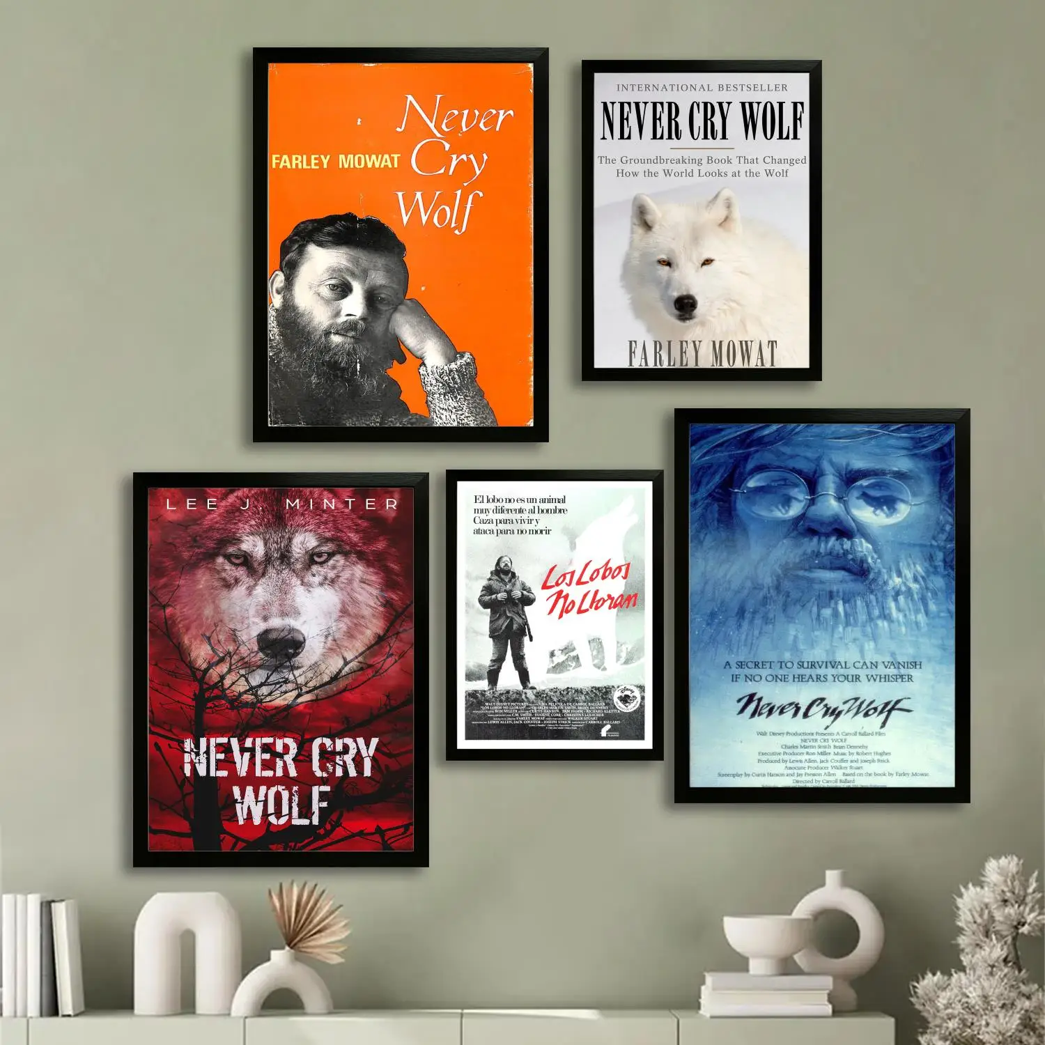 

Never Cry Wolf Canvas Art Poster and Wall Art, Picture Print, Modern Family, Bedroom Decor, Posters,Decorative painting