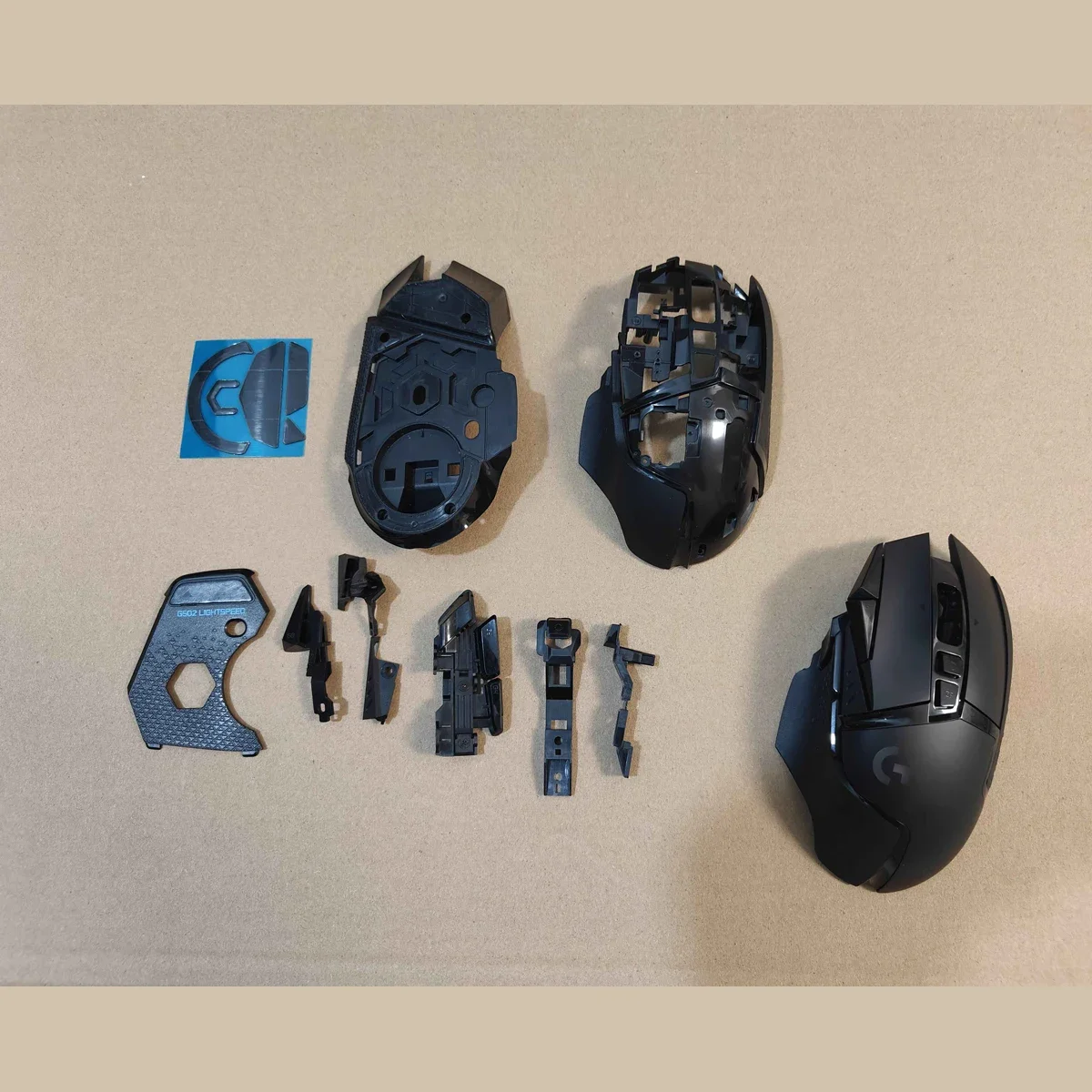 

A Set Mouse Shell Suitable for the Logitech G502 Wireless Mouse Shell