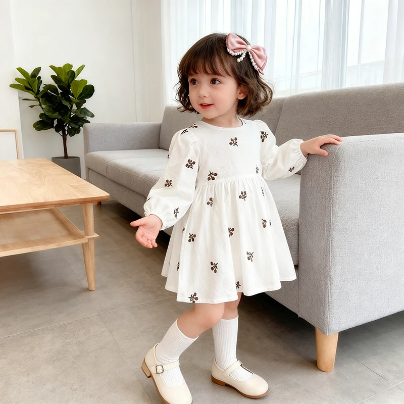 2026 neue Frühjahr 2-6Yrs Mädchen Party Weiß Stickerei Kleid Lange Ärmeln Baumwolle Gedruckt Kinder Prinzessin Kleider Kinder Kleidung