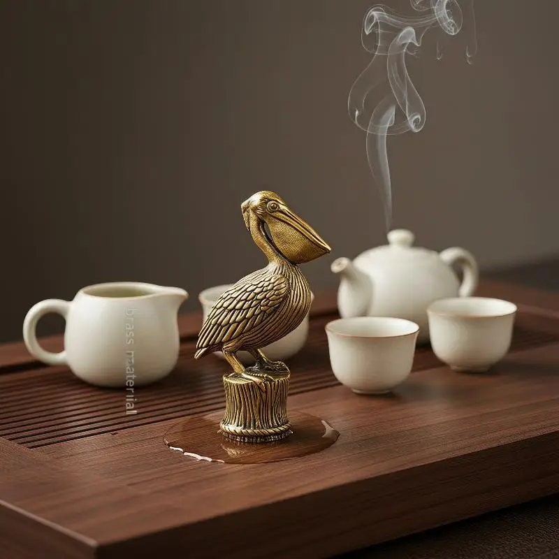 Retro Brass Pelican Animal Figurine Vintage Metal Craft Statue Mini Desktop Ornament for Work Office Decor Souvenir Gift