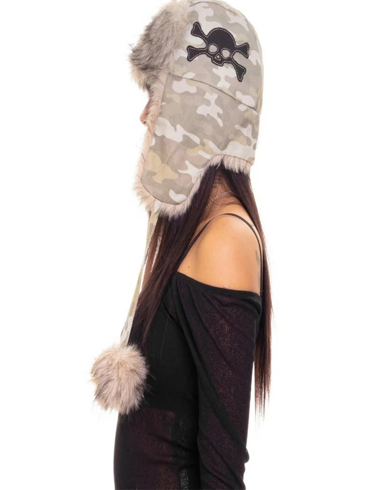 Y2k Camouflage Skull Graphic Print Gothic Aesthetic Rock Subculture Warm and Plush Fashionable Bomber Hat Ear Protection Hat