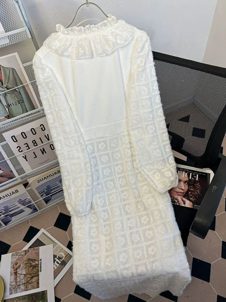 벨벳 플로럴 자수 드레스 여성용 가을 시즌 미스 공의 첫사랑 필터 스완 화이트 플로잉 롱 스커트 A라인