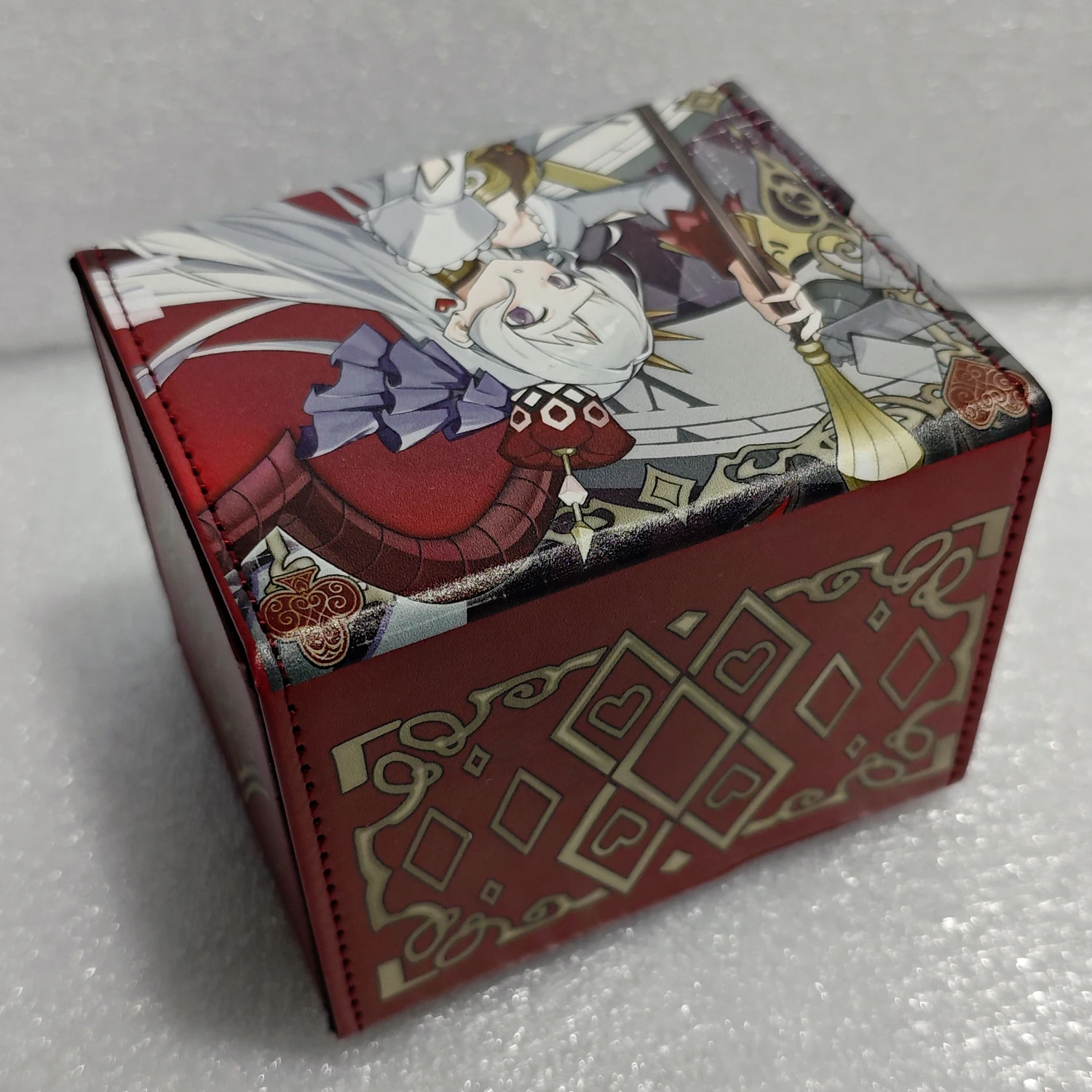Yugioh M∀LICE HEARTS OF CRYPTER Deck Box Yu-Gi-Oh! The White Red Queen Figures OCG Trading Cards Pu Leather Collection Box 100+