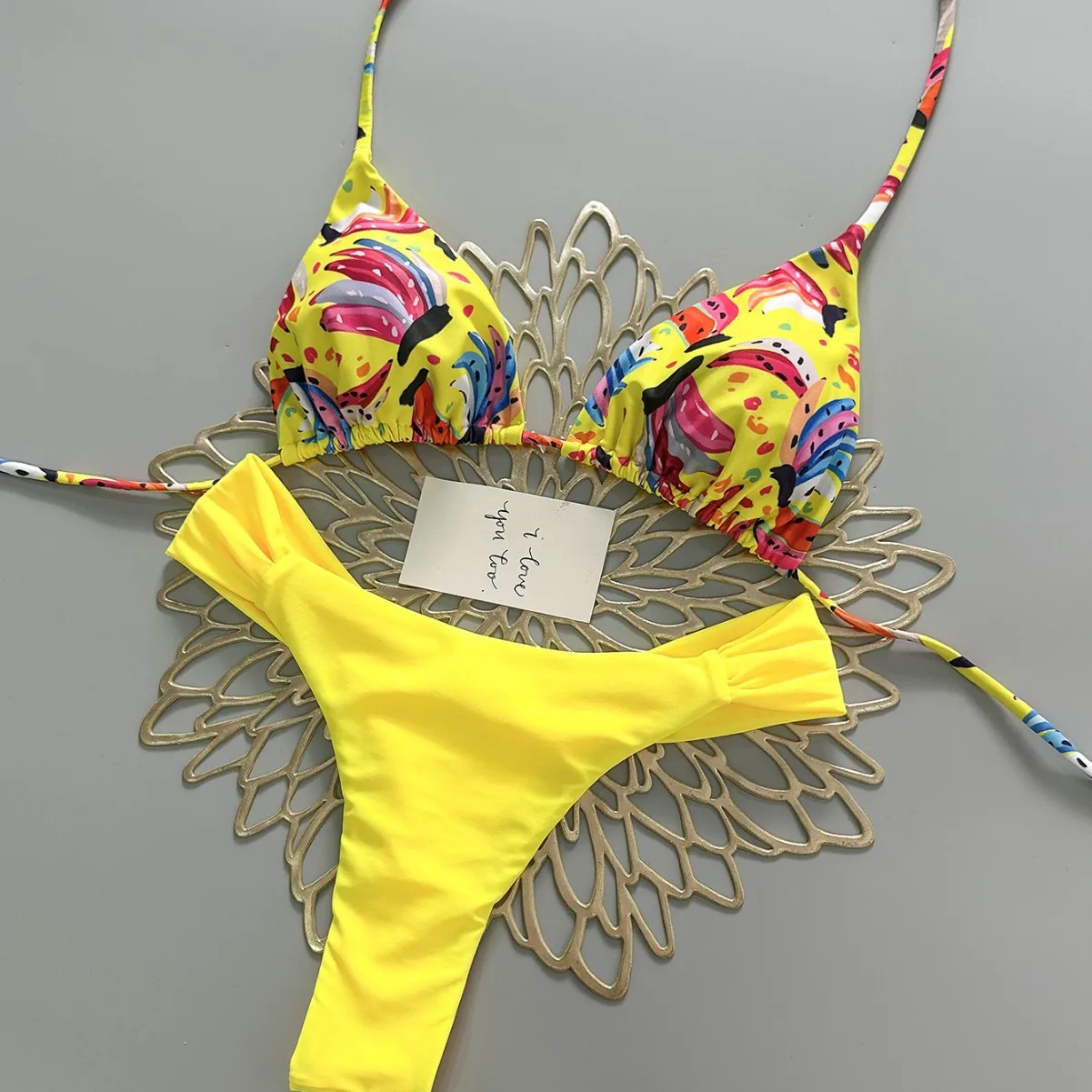 

Spice Girl Style Printed Split Swimsuit Color Contrast Sexy Swimwear Holiday Women Bikini