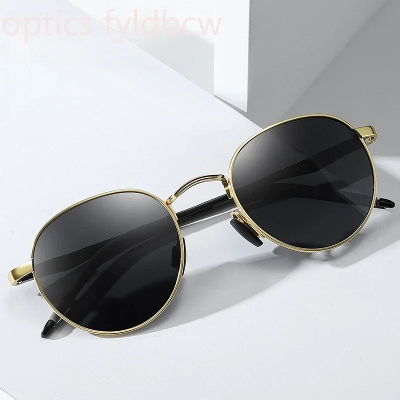 Sunglasses Unisex UV400 Polarized Myopia Anti Glare Outdoor Driving Beach Sports Wrap Lightweight Comfortable Durable Flexible