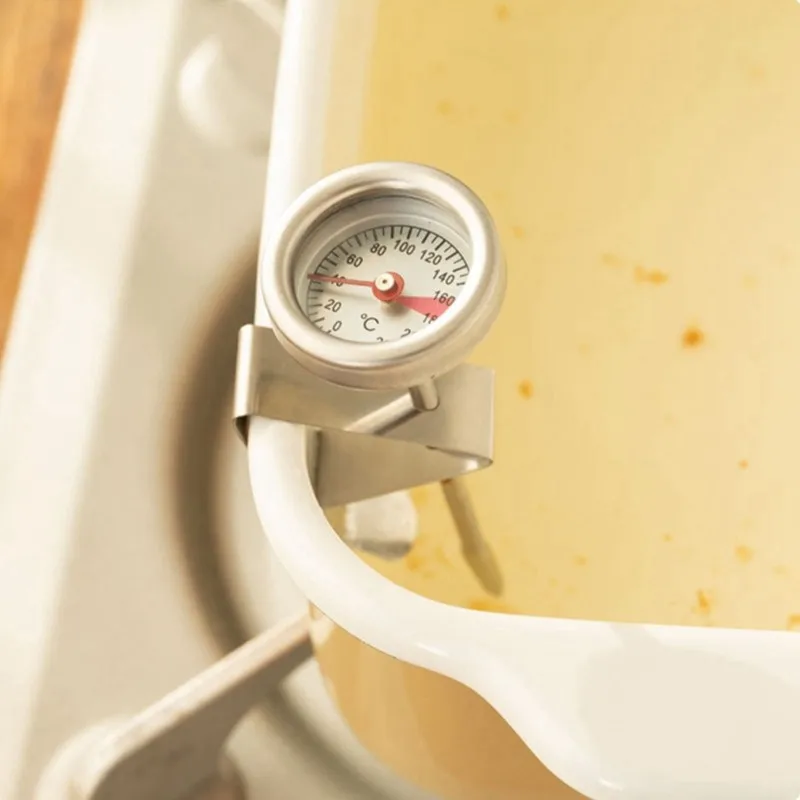 F-F Enamel Deep Fryer With Filter Rack And Thermometer- Korean Style, 1.1L To 2L Capacity, IH Stove Compatible, Random Color