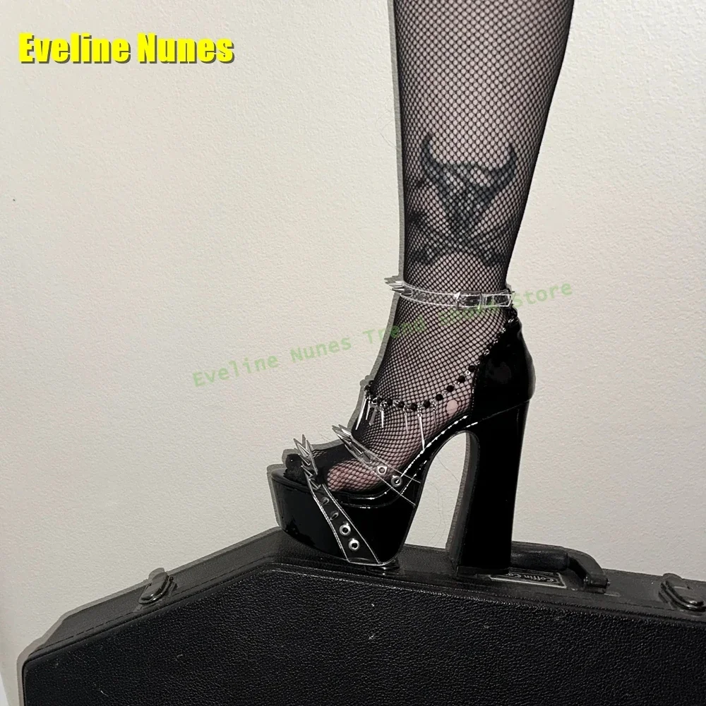 Transparent Band Rivet Spikes Punk Sandals Open Toe Block Heels Platform Metal Chain Decoration Y2K Cosplay Shoes 2025 Summer