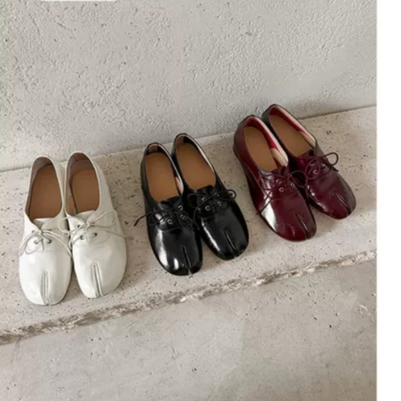 Split Toes Shoes for Womens Crossover Strap Ladies Sewing Lines Female Loafers Solid Chassure Femme Shallow Zapatos De Mujer