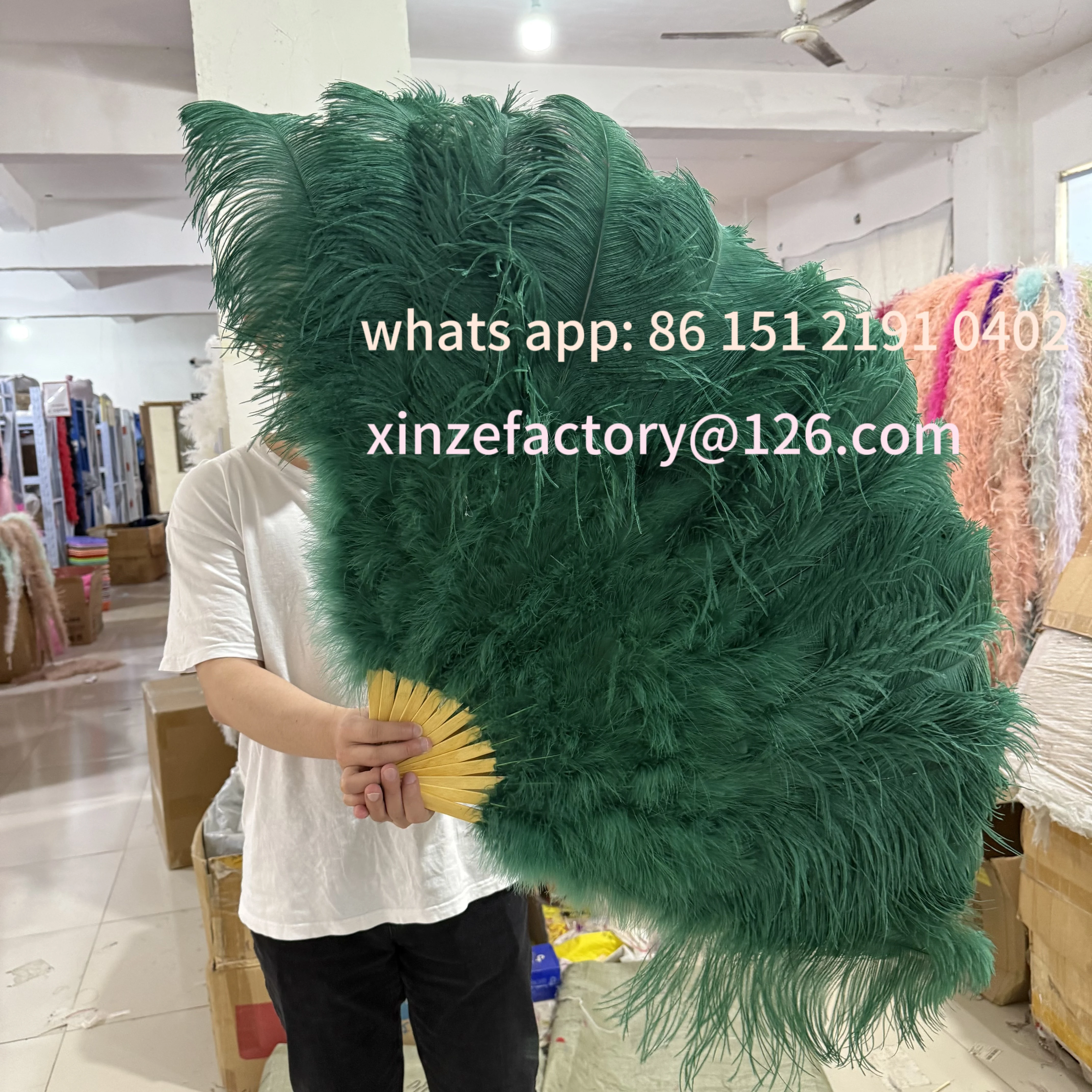 Customizable 100CM/130CM Big Dark green Handheld Ostrich Feather Fan 13Bone for Belly Dance Carnival Stage Props Wedding Party A