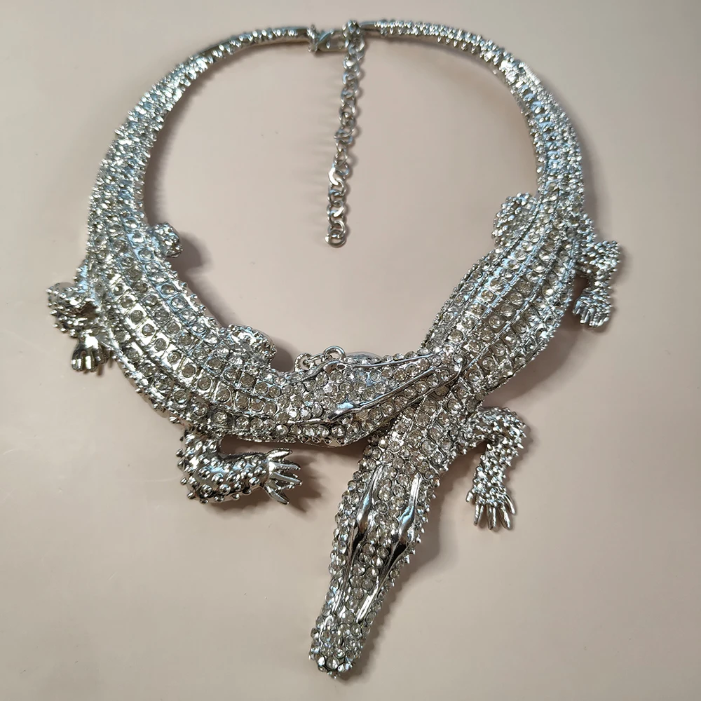 

Statement Jewelry Party Accessories Silver Color Crystal Rhinestone Crocodile Alligator Chunky Choker Necklace for Women