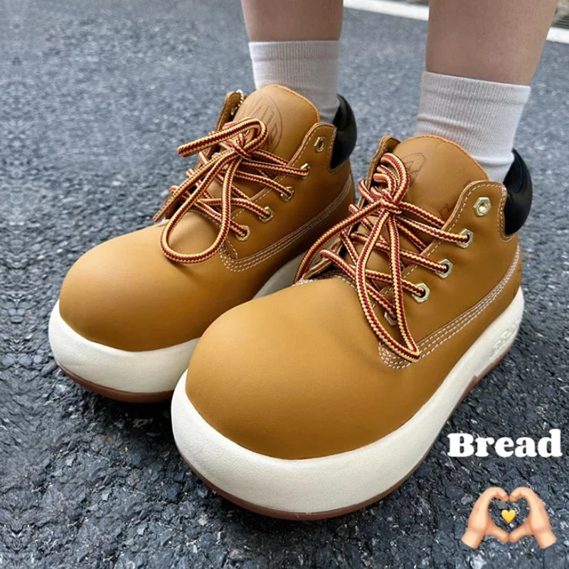 2024 baru Fashion sepatu Skate bersol tebal kuning merek mewah sepatu bot Platform ujung bulat wanita sneakers kasual sepatu roti bertali