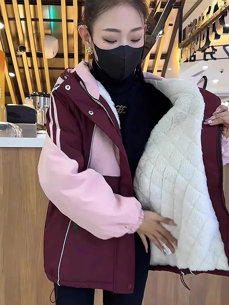 

Женская утепленная флисовая куртка с капюшоном в стиле колор-блок, зимняя верхняя одежда 2025 года, новая модель для повседневной носки, свободный крой, теплая