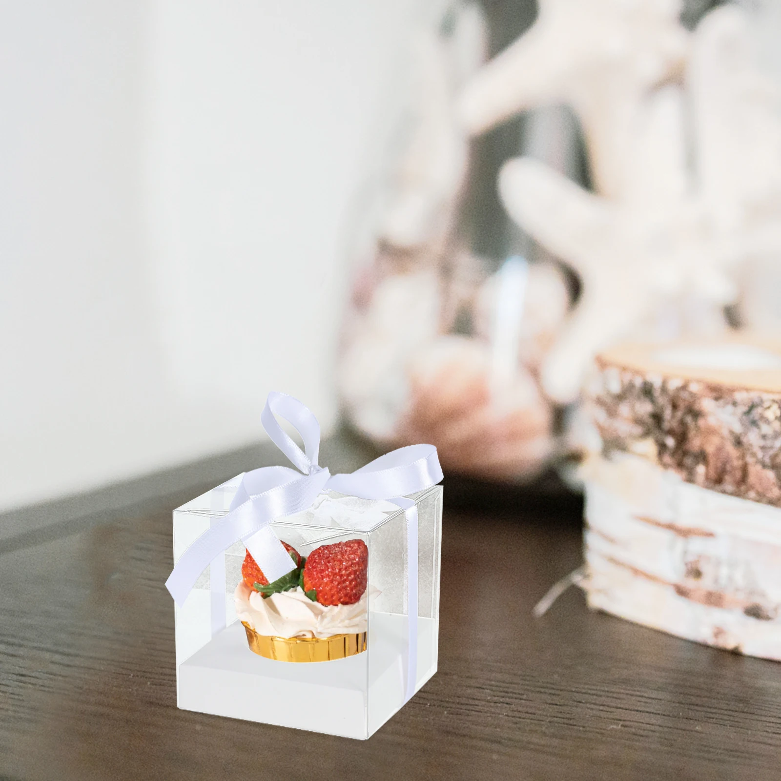 

30pcs Black 9x9x9cm Cake Boxes Transparent PET Reusable Clear Bakery Packing Container Mousse Cupcakes Display Box