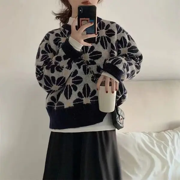 

Fashion 2023 New Women Autumn Winter Round Neck Sweater Korean Women's Casual Knitted Pullover Sweater Streetwear Tops A39