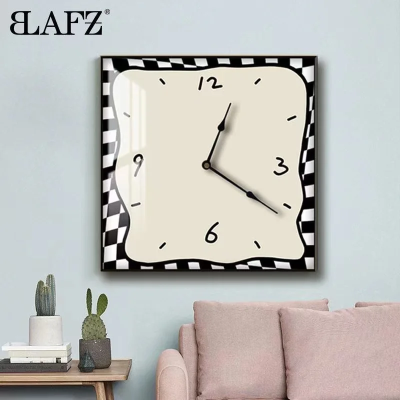 Simple Fashion Wall Clock Korean Graffiti Cartoon Art Mute Clock Table Painting Block Can Cover the Meter Box  Home Decoration