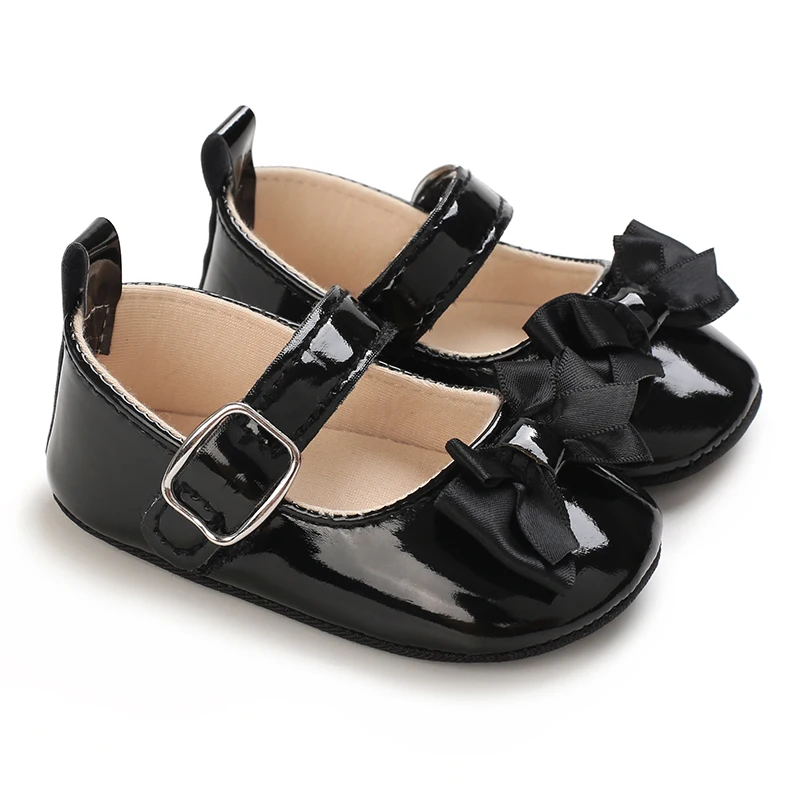 Calçado infantil Mary Jane de cor sólida com designs de arco e coração – Calçado de caminhada antiderrapante