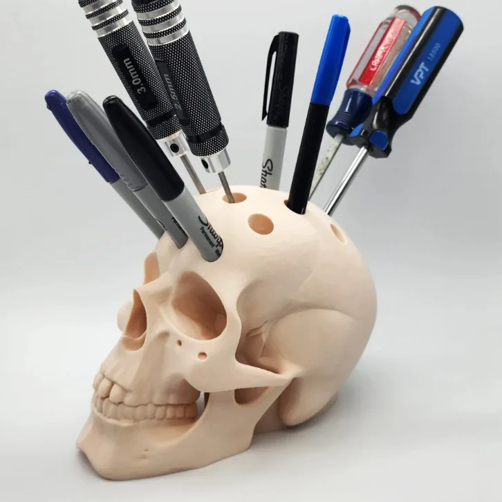 3D printing simulated skull pen holder ornament personalized desktop decoration Halloween atmosphere decorative pen holder