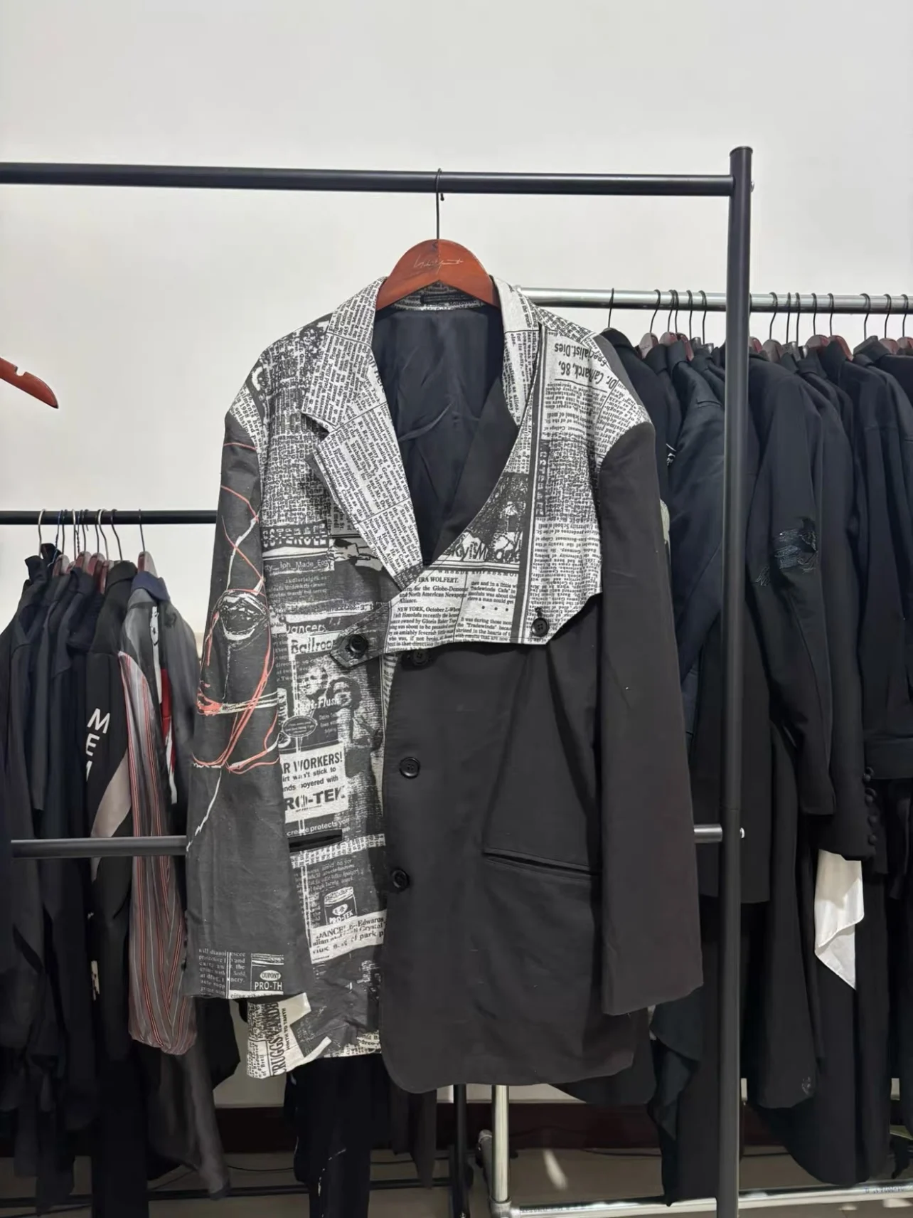 YAMAMOTO-Style Coat 2026 HighQuality Newspaper Print Loose Suit Jacket Dark Style Overcoat Casual Suit Set