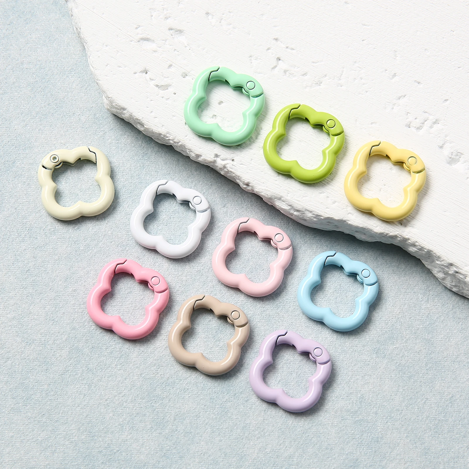 Multi-color Four-petal Flower Spring Open Clip Metal Flower Key Ring Connector Hardware for DIY Keychains Resin Charms Bag
