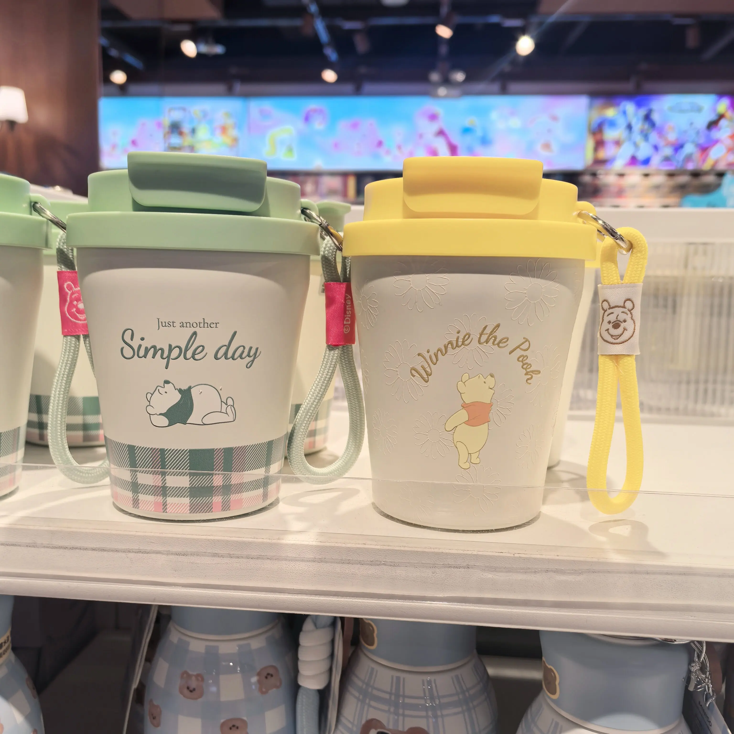 

Disney Winnie the Pooh Daisy Series 304 Stainless Steel Double Wall Vacuum Insulated Tumbler with 2 Lids Gift for Fans