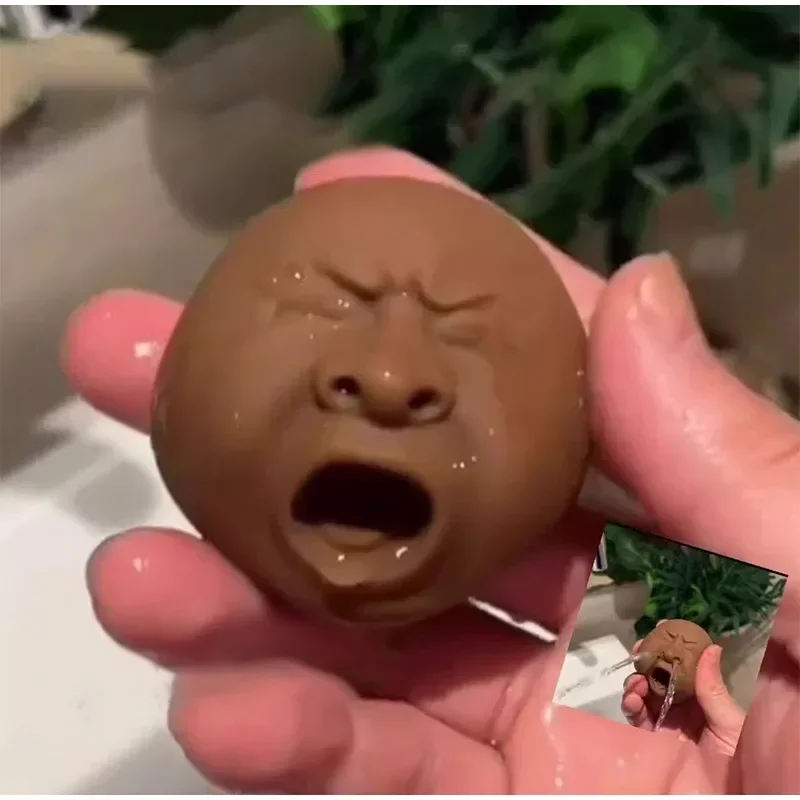 

3-piece set of yawning water spray toy decorations, creative and fun to pinch and relax toys, desktop decorations, holiday gifts