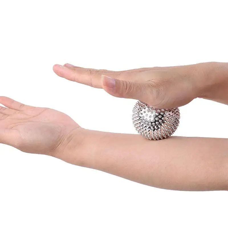 2pcs Yoga Fitness Ball Durable Spiky Massage Ball Trigger Point Sport Fitness Hand Foot Pain Relief Magnetic Therapy Massager