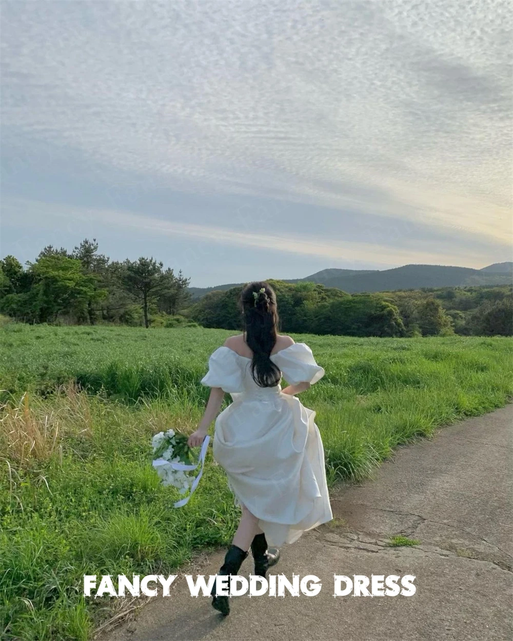 Fancy Simple White Off Shoulder Wedding Dress Korea Photo Shoot Short Sleeve A Line Bridal Gown Soft Satin Zip Back customized