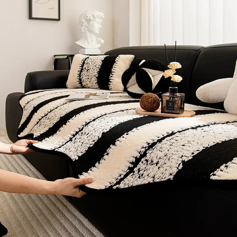 1PC Special-shaped Plush Sofa Seat Cushion Blanket Cloth Simple Wind Autumn and Winter Non-slip New Irregular Cover Towel