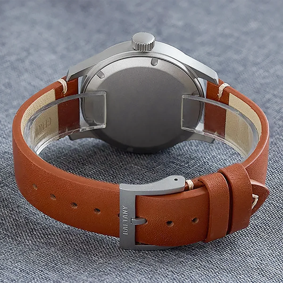 Baltany 2024 New 39Mm Military Retro Men\'s Quartz Watch Top Sapphire Date Leather Waterproof 10Bar Luminous Bwg-9 Reloj Hombre