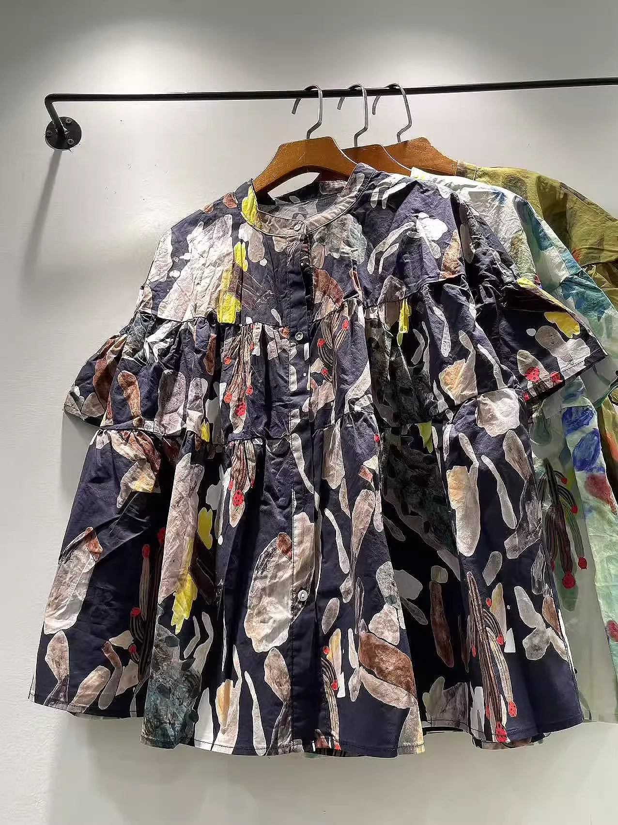 ผ้าฝ้าย 100% เสื้อขนาดใหญ่เสื้อผู้หญิงสไตล์ Pastoral คอสั้นแขนเสื้อพิมพ์เสื้อและเสื้อผู้หญิงวัยกลางคน C