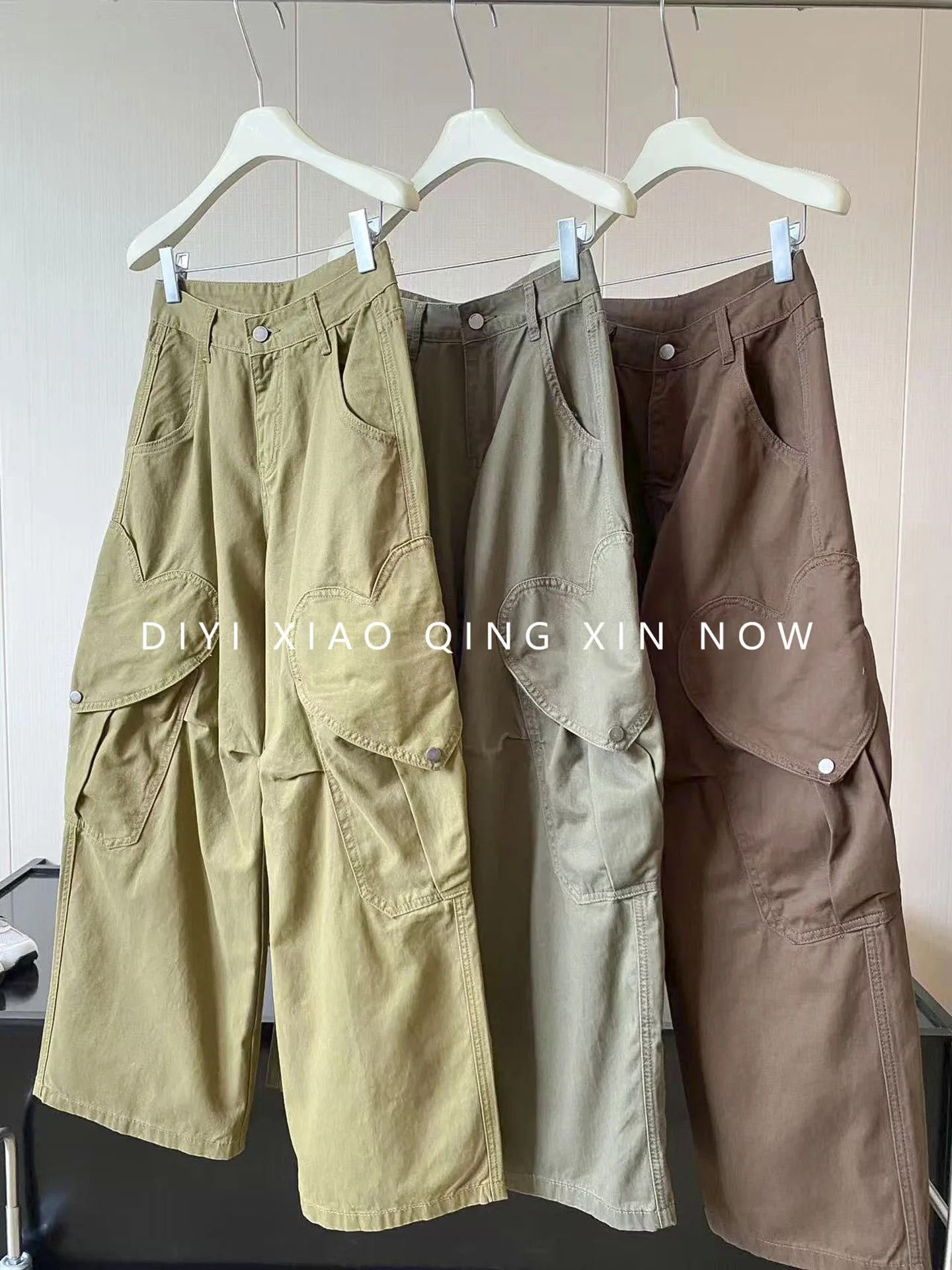 High Waist Straight Leg Wide Leg Casual Pants Women's Autumn Small Design Long Trousers Utility Pockets Heart Shaped Sticker