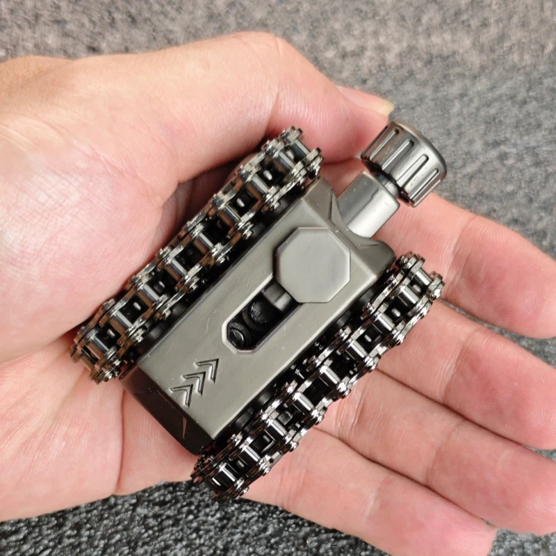 Metal EDC Tank Ratchet Wheel Fidget Roller Magnetic Push Card Mechanical Gear Chain Rotating Push Plate Stress Relief ADHD Toy