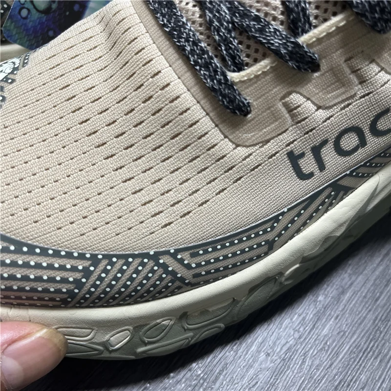 

New summer hot sale neutral lightweight comfortable breathable running shoes sports shoes casual shoes running shoes very good